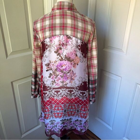 Aratta Silent Journey Floral Plaid Long Sleeve Pink Gray Button-Up Shirt Size XS - Picture 3 of 7
